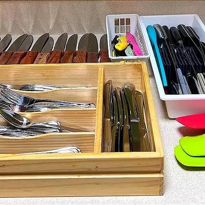 Eating Utensils & Knives of Many Sizes