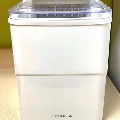 Insignia Ice Maker 