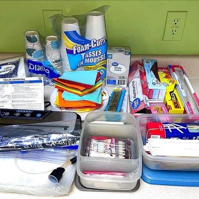 Beelicious Food Storage, Paper Goods, Cake Candles & More