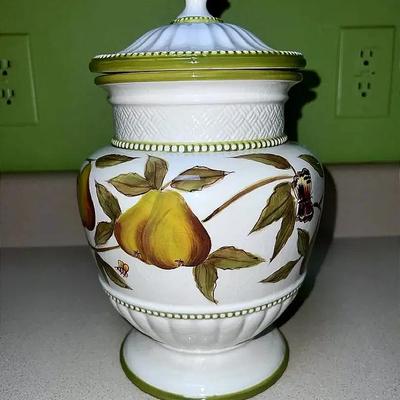 Raymond Waites Certified International Canister