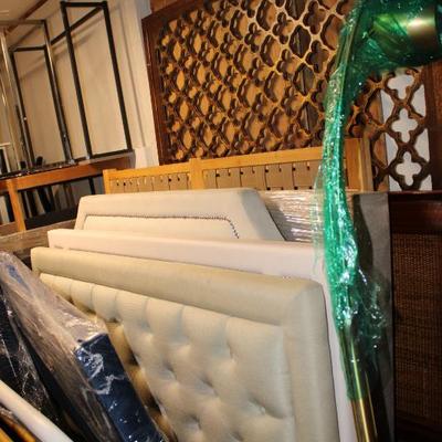 Sale Photo Thumbnail #303