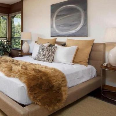 Sale Photo Thumbnail #265: -Circle 36x36x 1 ½  acrylic on canvas 