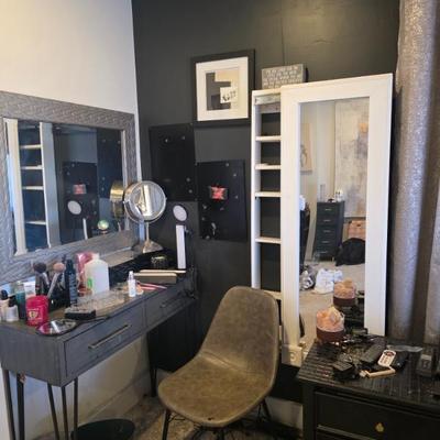 Sale Photo Thumbnail #93