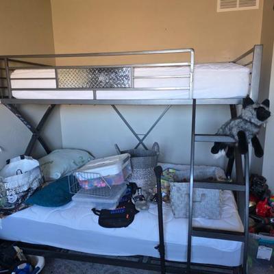 Sale Photo Thumbnail #72