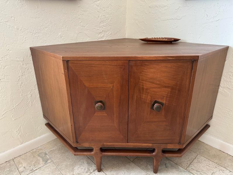 Sale Photo Thumbnail #52