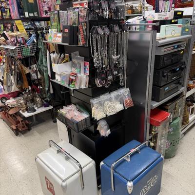 Sale Photo Thumbnail #42