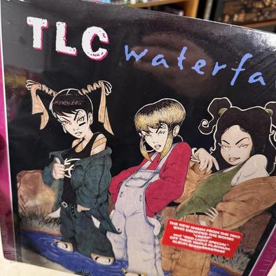 Sale Photo Thumbnail #3