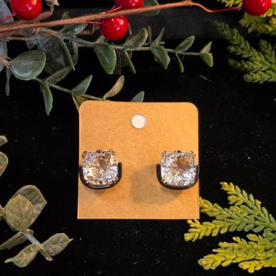 Sale Photo Thumbnail #108