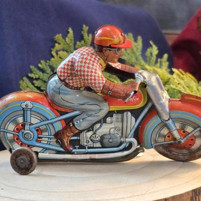 Sale Photo Thumbnail #100