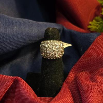 Sale Photo Thumbnail #274