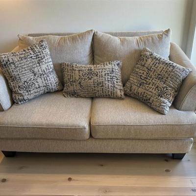 Sale Photo Thumbnail #47