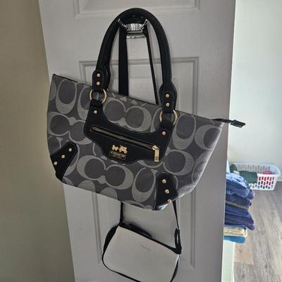 Sale Photo Thumbnail #67