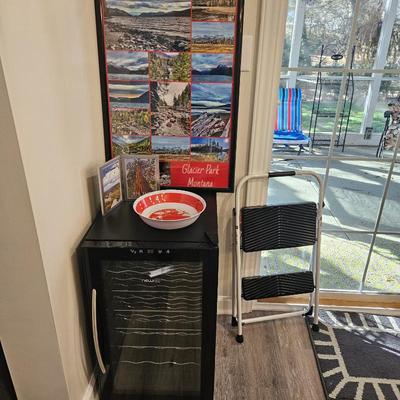 Sale Photo Thumbnail #79: Wine Refreshment