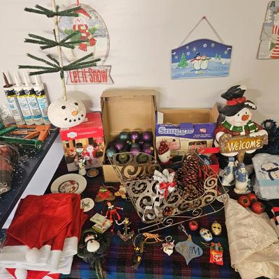 Sale Photo Thumbnail #143: Christmas