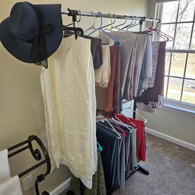 Sale Photo Thumbnail #74: Curtains