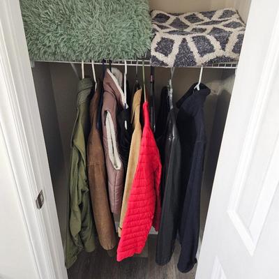 Sale Photo Thumbnail #77: Coats