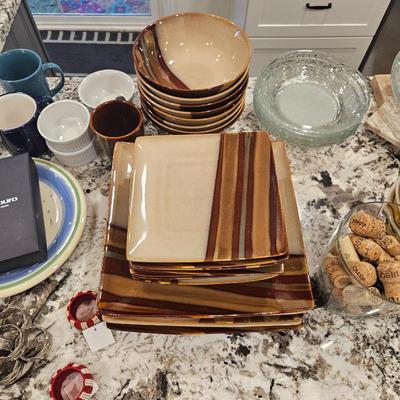 Sale Photo Thumbnail #126