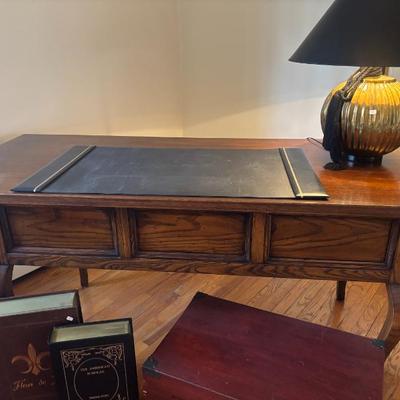 Sale Photo Thumbnail #2: Gorgeous cherry desk