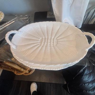 Sale Photo Thumbnail #34: serving plate, one of may