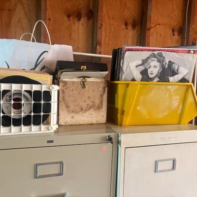 Sale Photo Thumbnail #25: Classic records