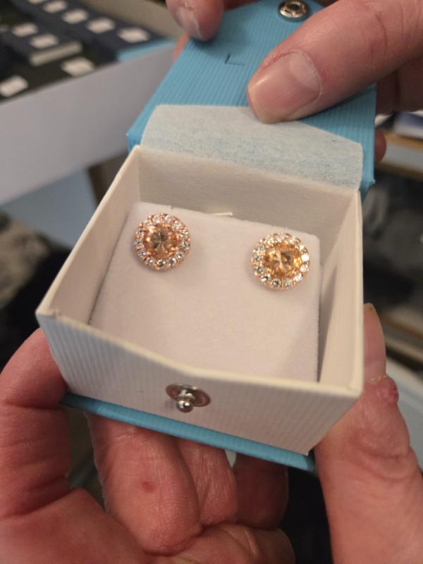 Sale Photo Thumbnail #9