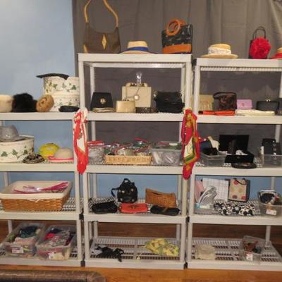 Sale Photo Thumbnail #275