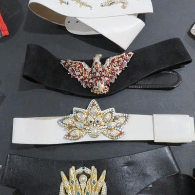 Sale Photo Thumbnail #326