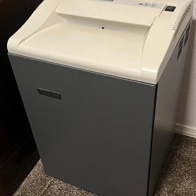 Sale Photo Thumbnail #52