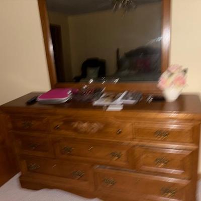 Sale Photo Thumbnail #30