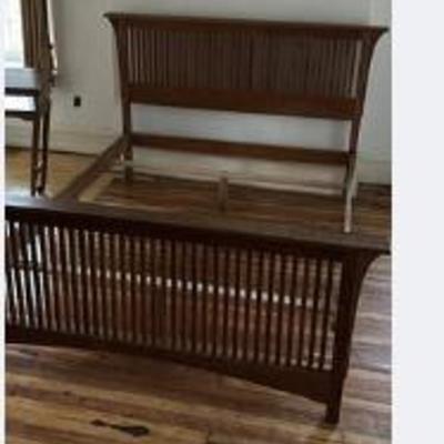 Stickley Queen Bed Frame