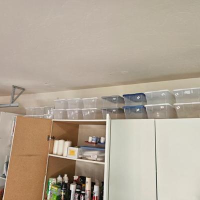 Sale Photo Thumbnail #101: Lots of storage containers