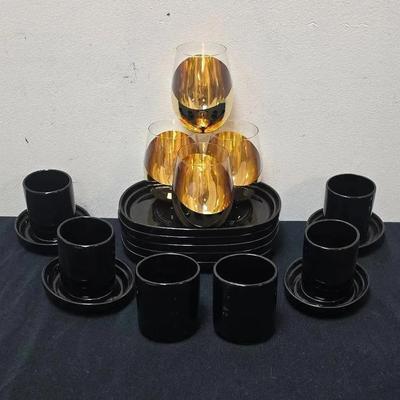 MIKASA Karim Rashid Design Plates & Cups/Saucers, Stemless Clear Wine Glasses Wrapped In Gold  