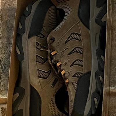 Sale Photo Thumbnail #117