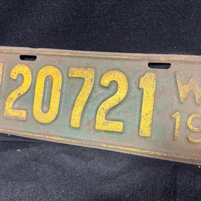 Antique License Plate 1919 Wisconsin