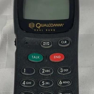 Vintage Sprint Qualcomm Dual Band Mobile Phone 