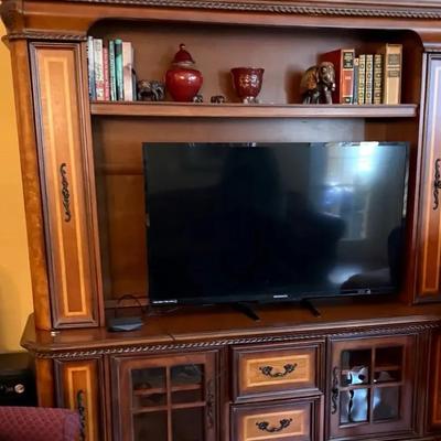 Home Entertainment Center With Detailed Twisted Moulding