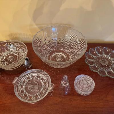 Entertaining Lot Of Crystal