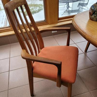 Sale Photo Thumbnail #572