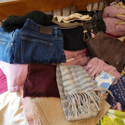 Sale Photo Thumbnail #469