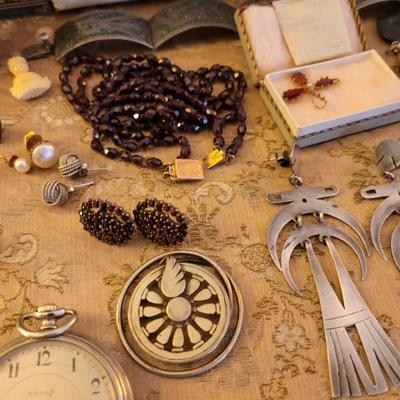 Sale Photo Thumbnail #124