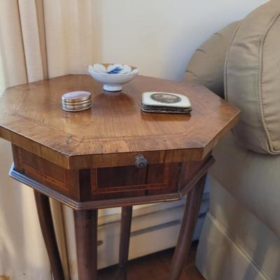 Sale Photo Thumbnail #77