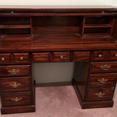 BO336 Roll Top Executive Desk