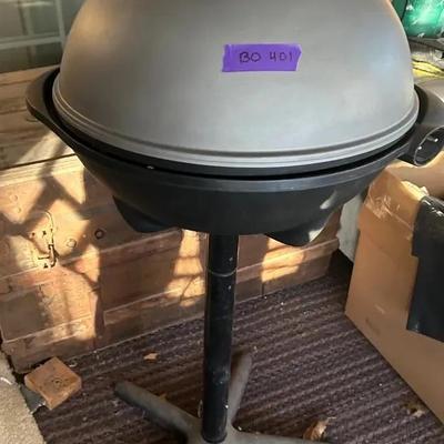 BO401 George Foreman 15-Serving Indoor/Outdoor Electric Grill