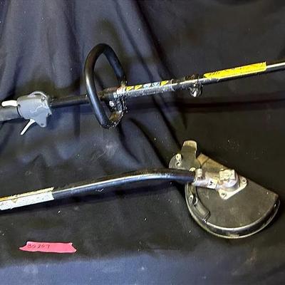 BO207 RYOBI - 25cc 2-Stroke Trimmer/Edger