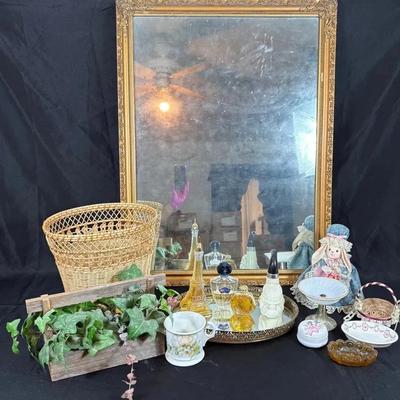 BO357 Bathroom Decor And More