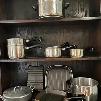 BO146 RevereWare Pots & Pans & More