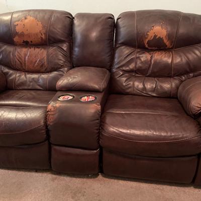 BO105 Recliner Loveseat 