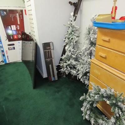 Sale Photo Thumbnail #94