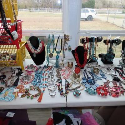 Sale Photo Thumbnail #103