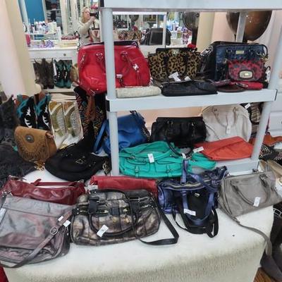 Sale Photo Thumbnail #24